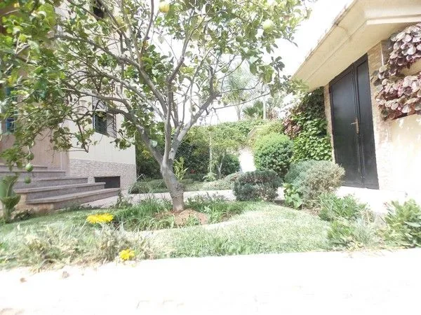 Villa · Niveaux Facades Sur, Mohammedia